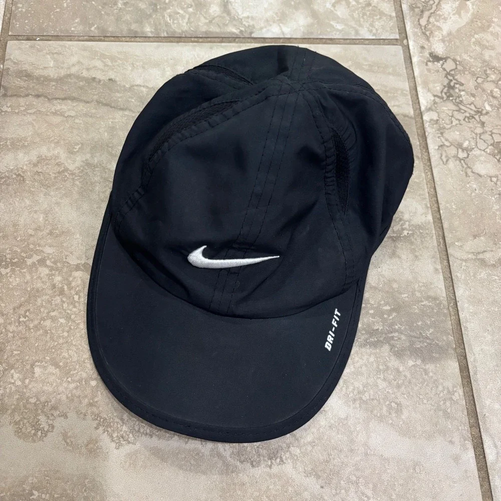 Nike Kids Dri-FIT Featherlight Adjustable Running Hat Black 2435-023 Size 4/7